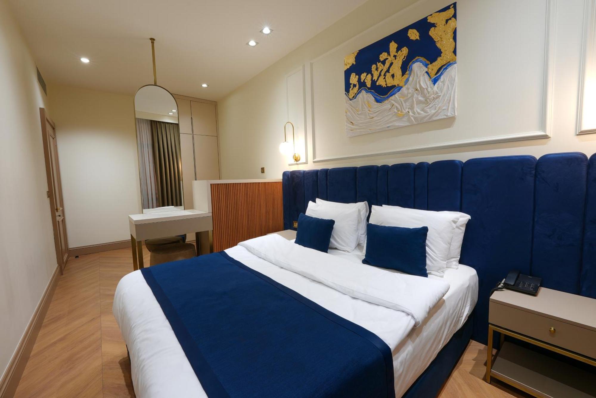Taksim Bosphorus Hotel อิสตันบูล ภายนอก รูปภาพ