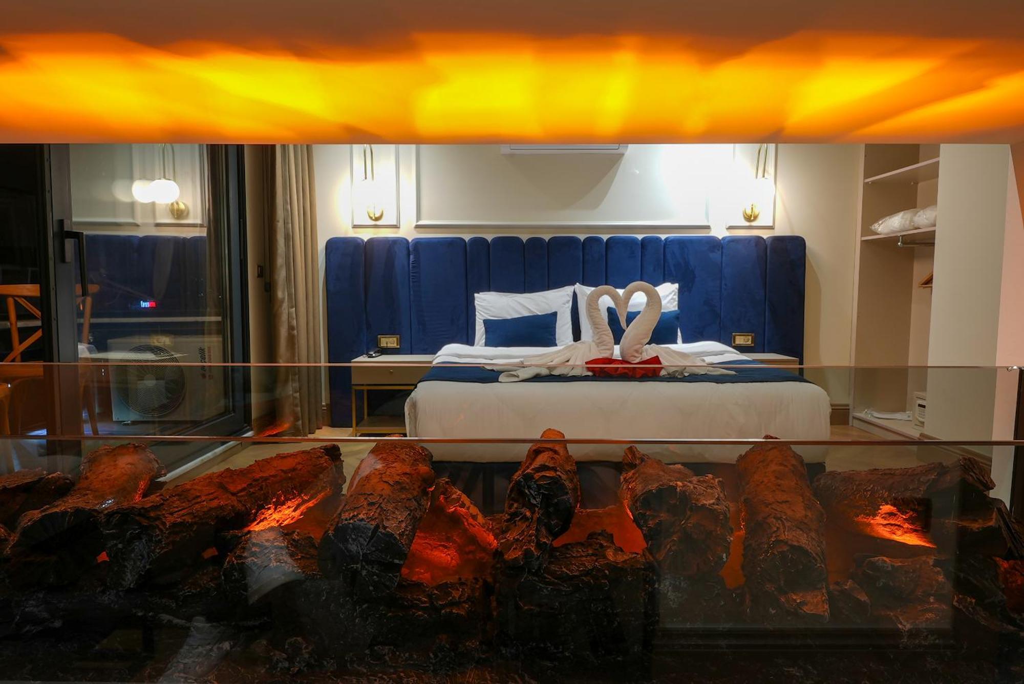 Taksim Bosphorus Hotel อิสตันบูล ภายนอก รูปภาพ