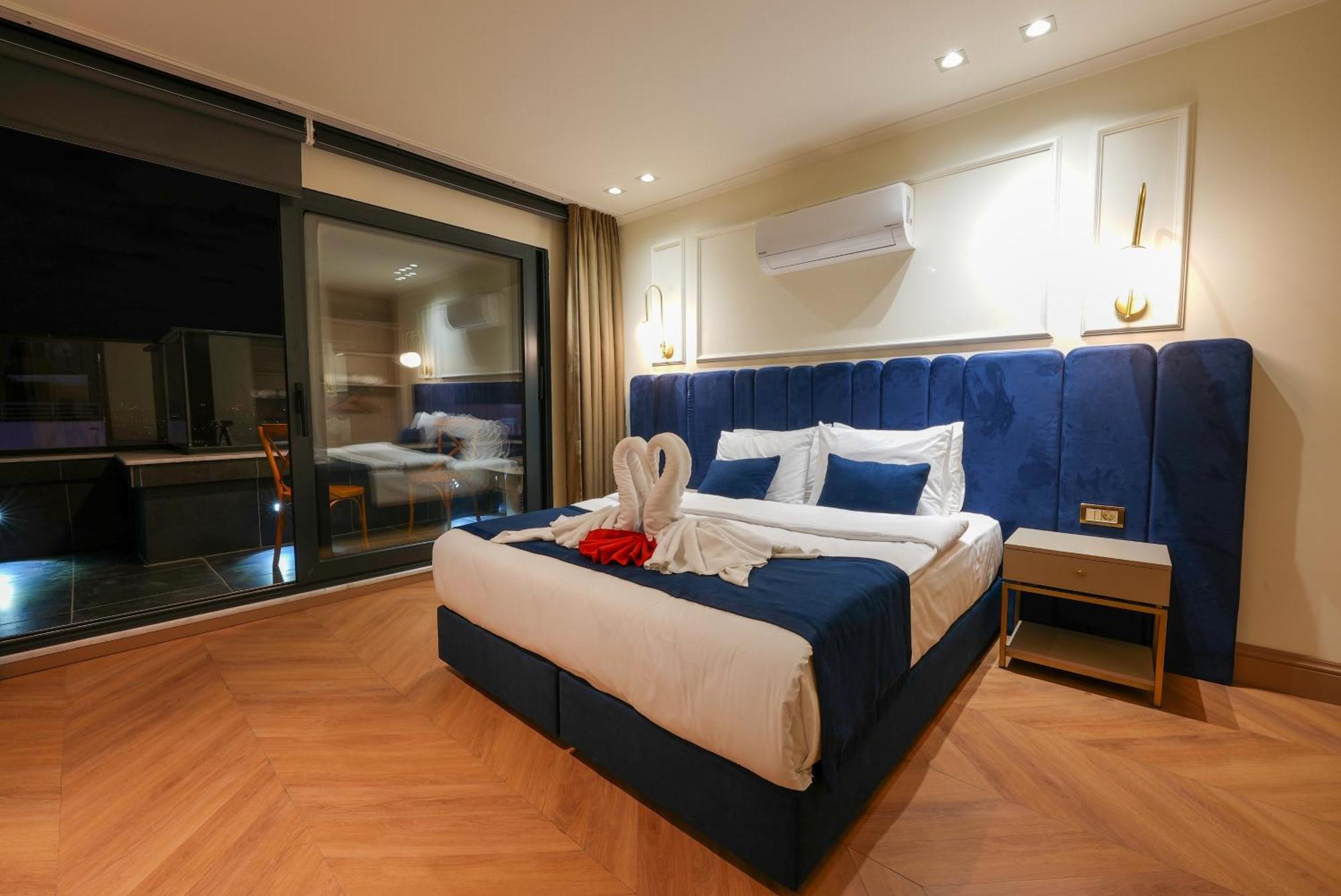Taksim Bosphorus Hotel อิสตันบูล ภายนอก รูปภาพ